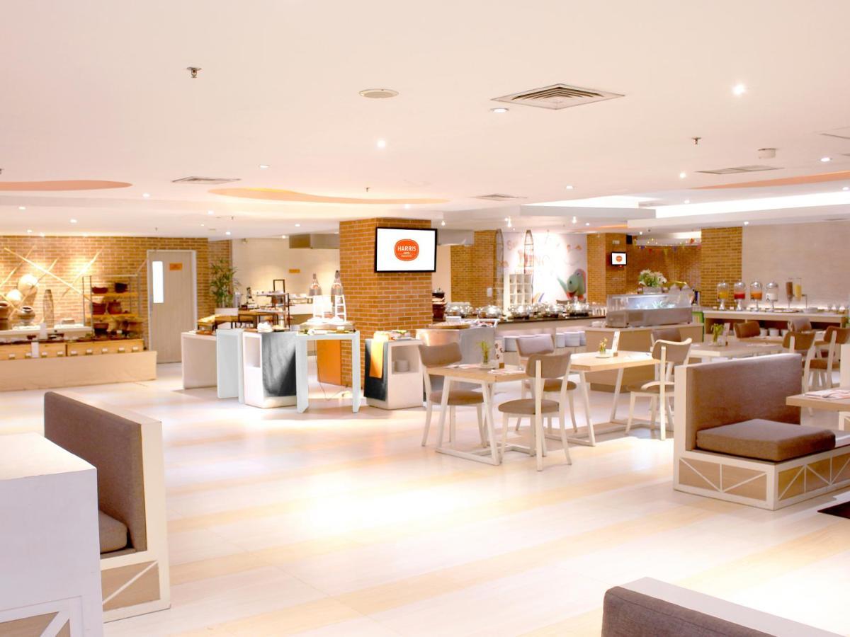 Harris Hotel Samarinda Exteriör bild