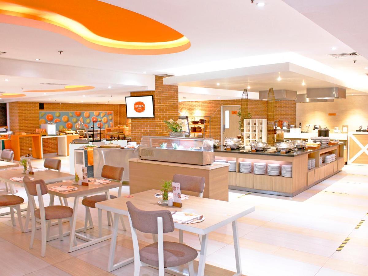 Harris Hotel Samarinda Exteriör bild
