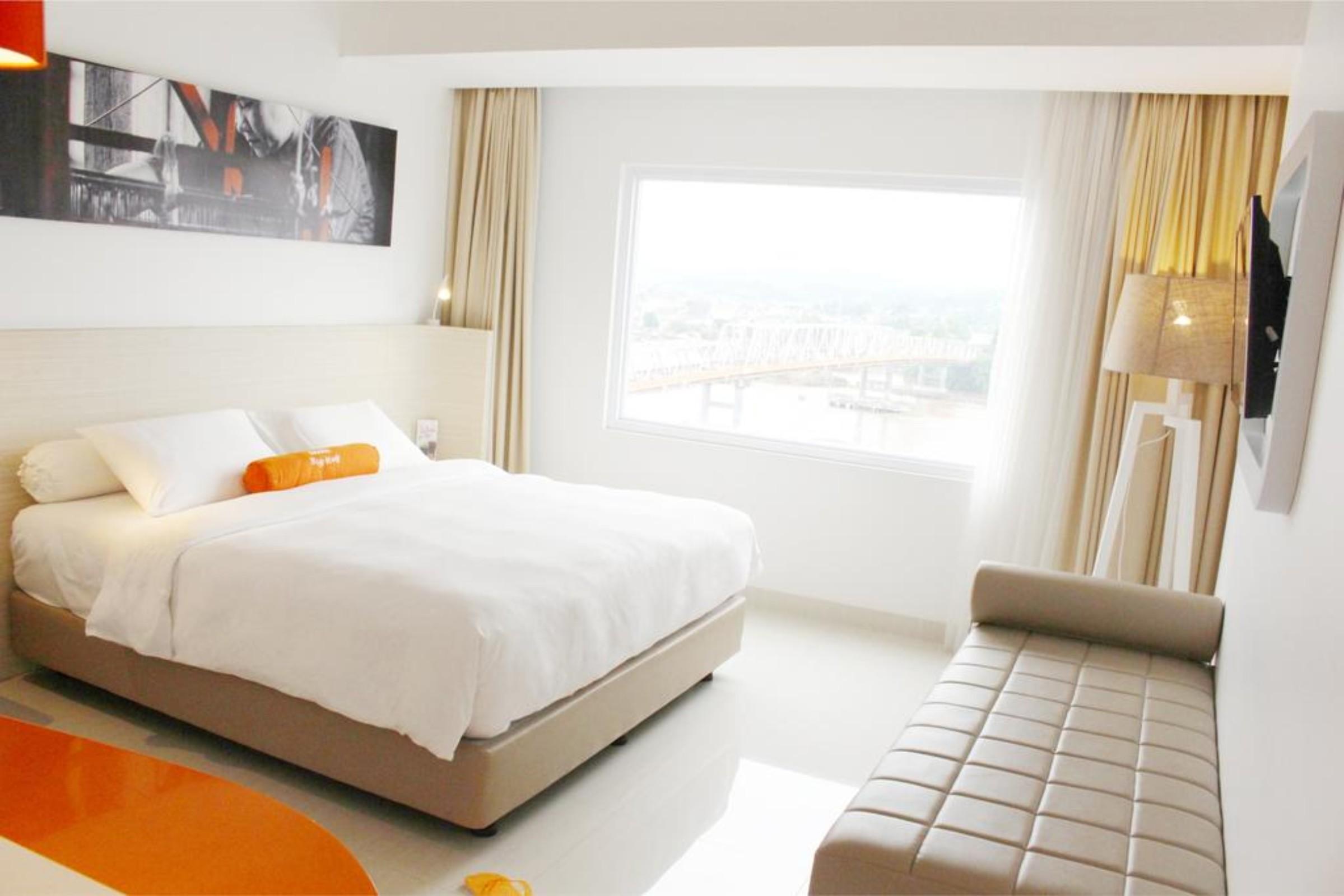 Harris Hotel Samarinda Exteriör bild