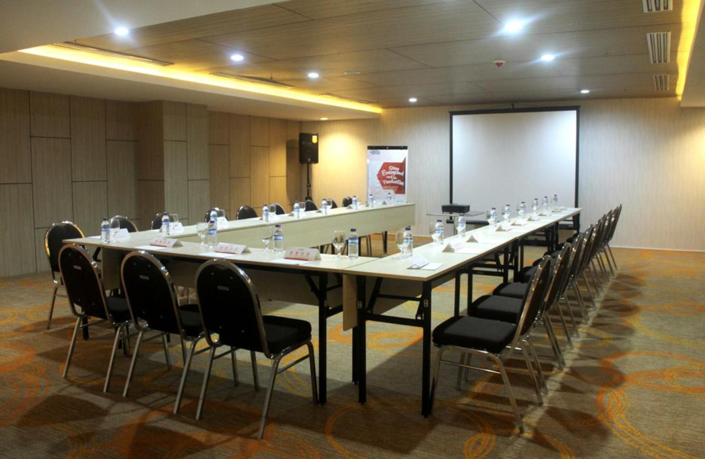 Harris Hotel Samarinda Exteriör bild